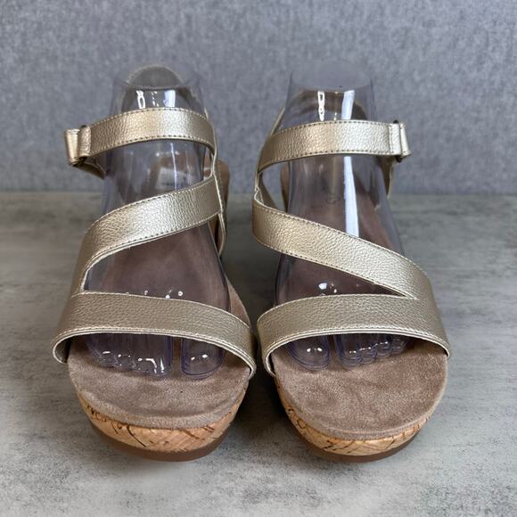 Baretraps Cerdee Slingback Sandals WMNS 9.5W Posha Block Heels WRS19 Office Tan - Picture 2 of 6